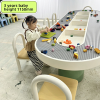 Équipement de jeu intérieur moderne et sûr pour bébés, en bois durable et écologique, table et chaises pour écoles, hôtels, aires de jeux, maisons et bureaux