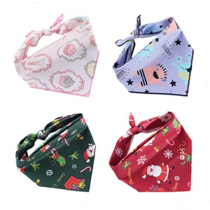 Bandana pour chien, motif de dessin animé, styles réversibles, écharpe triangulaire pour animaux de compagnie, bavoirs, foulard pour chien doux et lavable, bavoir réglable pour animaux de compagnie - Product Image 4