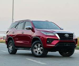 <span class=keywords><strong>SUV</strong></span> <span class=keywords><strong>Diesel</strong></span> Automatique d'Occasion <span class=keywords><strong>2022</strong></span>, Moteur 4.1-6L, Turbo, R20, Sièges en Cuir Foncé, Euro V, Toit Ouvrant Panoramique, Feux LED - Product Image 3