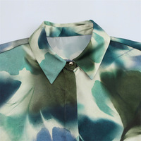 Chemise imprimée rétro décontractée et tendance à manches longues en satin, nouvelle collection printemps 2026, vente en gros