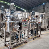 Mélangeur émulsifiant mobile 150L en acier inoxydable avec moteur AC, chauffage électrique, homogénéisateur et boîte de vitesses pour produits alimentaires et chimiques