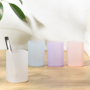 Round Transparent Pen Holder Solid Color Stackable Office Desk Storage Stationery Organizer 18L Capacity - Product Image 1
