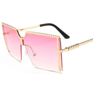 Dames Vintage Surdimensionné Lunettes De <span class=keywords><strong>Soleil</strong></span> De Luxe Marque Gothique Nuances Demi-Cadre Designer Grand <span class=keywords><strong>Soleil</strong></span> - Product Image 4