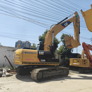 รถขุดตีนตะขาบ/ล้อ ยี่ห้อแคตเตอร์พิลลาร์ รุ่น CAT320DL/D2L 320d 320d2 320B/BL 320C 320CL มือสอง ขนาด 20 ตัน เครื่องยนต์คุณภาพดี มีสินค้าในสต็อก - Product Image 3