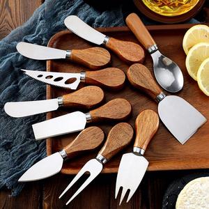 Juego de Cuchillos para Queso y Mantequilla de Acero Inoxidable con Mango de Madera, Cuchillo y Tenedor para Cortar Queso, Mantequilla y Pastel con Logotipo Personalizado - Product Image 1