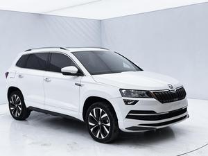 Auto Usata 2022 <span class=keywords><strong>Skoda</strong></span> <span class=keywords><strong>Karoq</strong></span> TSI280 SUV Compatto LHD Automatico Lusso Robusto Economico Familiare Crossover 151 CV 250 Nm - Product Image 2