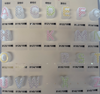 100 pièces de perles lettres en acrylique épaisses et colorées, à grand trou, avec lettres imprimées géantes, pour la fabrication de chaînes de téléphone portable DIY, vente en gros pour le bricolage