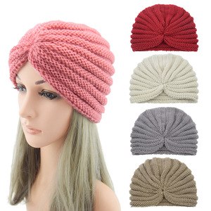 Automne et hiver mode femmes couverture chapeau Style bohème fil de laine tricoté chapeau femmes chapeau capuche - Product Image 1