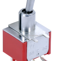 Interrupteur à bascule en plastique IP67 ON/OFF momentané 6 broches pour machine d'automatisation