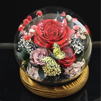 Rose éternelle sous cloche en verre sphérique, fleur éternelle, décoration d'intérieur, figurine de papillon pour bureau, cadeau de la Saint-Valentin