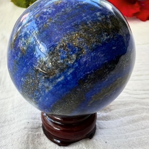 Venta al por Mayor de Esferas de Lapislázuli de Estilo Bohemio, Piedra de Cristal Natural Curativa para Decoración del Hogar Única y Regalos Navideños - Product Image 4