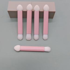 Cheveux synthétiques doux manche rose <span class=keywords><strong>Double</strong></span> extrémité Mini applicateur éponge pointe ombre à paupières correcteur pinceaux cosmétiques - Product Image 2