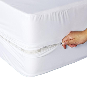 Vente en gros 100% polyester éponge protège-matelas <span class=keywords><strong>anti</strong></span>-punaises <span class=keywords><strong>de</strong></span> <span class=keywords><strong>lit</strong></span> imperméable hypoallergénique fermeture éclair adulte <span class=keywords><strong>drap</strong></span>-housse style - Product Image 1