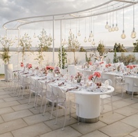 Grande table ovale romantique pour événements de mariage Tables et chaises de salle à manger en métal blanc pour fêtes d'hôtel
