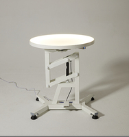 Table de toilettage pour animaux de compagnie rotative pneumatique en acier inoxydable et acrylique avec lumières LED réglables à distance, faible bruit, sûre YM-Q201LP