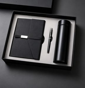 Ensemble Cadeau Luxe A5 Personnalisable en Cuir PU : Carnet Noir A5, Stylo et Tasse Thermos pour Entreprises (Vente en Gros) - Product Image 3