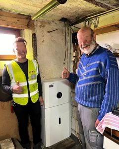 <span class=keywords><strong>Ups</strong></span> <span class=keywords><strong>Kstar</strong></span> Alles In Één Inversor Huis Energieopslagsystemen 3.6kw 5kw Hybride Omvormer En 5kwh 10kwh Batterij Energieopslagsysteem - Product Image 4