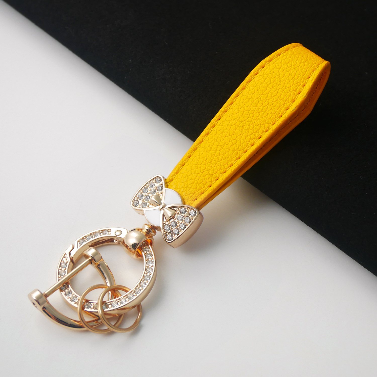 Jaune doré