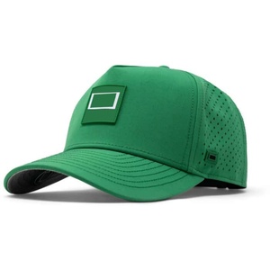 หมวกแก๊ปตาข่ายแบบกำหนดเอง OEM พร้อมโลโก้ 5 แผง ปีกโค้งเล็กน้อย แบบ Snapback ป้ายยางกันน้ำ หมวกกอล์ฟ - Product Image 1