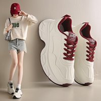 Vente en gros usine Baskets épaisses en cuir blanc et noir pour femmes - Chaussures de papa à plateforme, décontractées, pour le quotidien et le sport