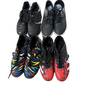 Chaussures de Football d'Occasion pour Homme en Gros Marques Internationales Originales de Chine en Ballots à Vendre - Product Image 4