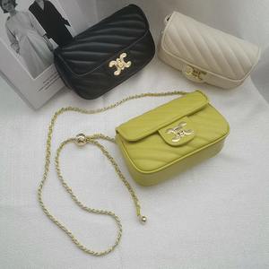 New Fashion Women's Messenger <b>Bag</b> PU Material Waterproof Strapless Button Cover Quilted Chain High-End Niche <b>20L</b> Capacity All - Product Image 1
