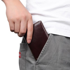 Cadeaux pour hommes Porte-cartes d'identité porte-cartes personnalisé Porte-cartes en cuir <span class=keywords><strong>chocolat</strong></span> de luxe Portefeuilles en cuir véritable - Product Image 5