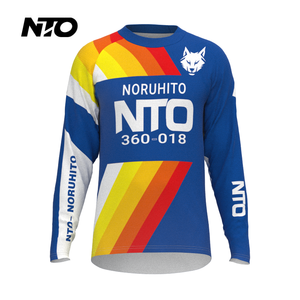 Set Unisex Maglia a Maniche Lunghe e Pantaloncini da Ciclismo MTB con Ginocchiere Rinforzate Tessuto Traspirante ad Asciugatura Rapida - Product Image 3