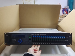 Amplificateur <span class=keywords><strong>optique</strong></span> WDM EDFA Telelink 16 ports 1550 nm, solution économique avec grand écran tactile, haute puissance, <span class=keywords><strong>sans</strong></span> SNMP, pour projet CATV - Product Image 3