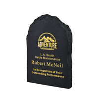 Plaque de trophée en acrylique personnalisée avec impression UV dorée, design à bords irréguliers, récompense en acrylique pour la reconnaissance d'entreprise