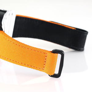 Montre mécanique automatique squelette en fibre de carbone blanche pour homme, montre de sport en toile orange de forme tonneau - Product Image 5