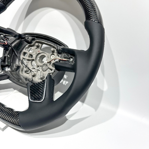 Volant de voiture en cuir lisse en fibre de carbone pour <span class=keywords><strong>Audi</strong></span> C7, qualité supérieure pour <span class=keywords><strong>Audi</strong></span> B8 B8.5 B9 <span class=keywords><strong>R8</strong></span> A3 A5 A6 A7 TT C8 C7 C6 B6 B7 - Product Image 3