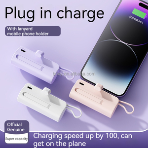 Mini Powerbank 5000mAh Portatile con Cavo Integrato, Caricabatterie con Spina Incorporata, Power Bank Elegante da 5000mAh - Product Image 5