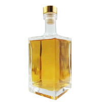 Bouteille en verre carrée de 700ml 750ml Bouteille en verre transparente Nordic Spirits, adaptée au rhum, à la vodka, au whisky, à la tequila et au gin