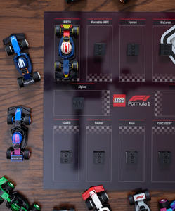 Cadre d'exposition pour voiture <span class=keywords><strong>LEGO</strong></span> TECHNIC Oracle Red Bull Racing RB20 F1 42206 pour voitures de course F1 de collection - Product Image 5