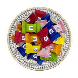 Bonbons sucrés fourrés au <span class=keywords><strong>chocolat</strong></span>, utilisant des bonbons et des chocolats en boîte cadeau. Vente en gros directement de l'usine chinoise. - Product Image 4