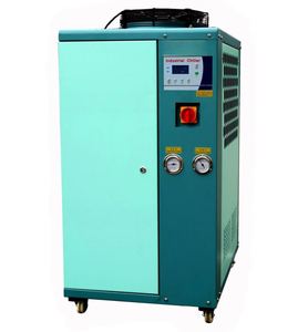 Enfriador de Agua Industrial Duradero de 50-2500KW, Sistema de Refrigeración Automático para Equipos de Procesamiento de Plástico, 1 Año de Garantía - Product Image 4