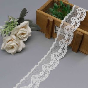 Nastro in Pizzo Floreale Bianco con Bordo Smerlato, Morbida Bordatura in Rete di Nylon per Abiti, Accessori per Cucito e Abbigliamento da Sposa - Product Image 3