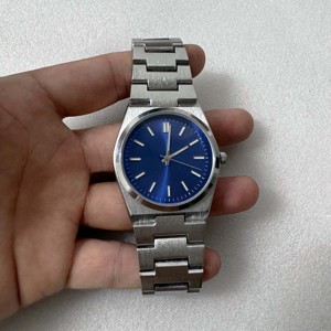 Gli uomini <span class=keywords><strong>di</strong></span> <span class=keywords><strong>marca</strong></span> su misura guardano il quadrante colorato dell'<span class=keywords><strong>orologio</strong></span> disponibile per rendere il tuo <span class=keywords><strong>orologio</strong></span> da polso con nome aggiunto per gli uomini - Product Image 3