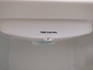 Réfrigérateur général à 2 portes No Frost avec congélateur et porte vitrée - Product Image 6