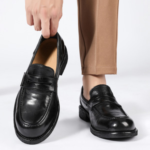 Chaussures habillées pour hommes en cuir véritable, bout rond, à enfiler, semelle extérieure en caoutchouc marron uni, semelle intermédiaire en bois, toutes saisons, pour le travail - Product Image 4
