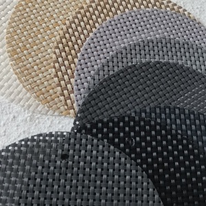 Tela de malla de Pvc ignífuga de alta calidad, tela para silla, lona para automóvil, valla para piscina - Product Image 4