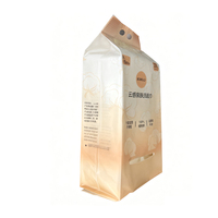 Sacs de rangement personnalisés en plastique imprimé avec trous de suspension pour produits de soin de la peau et articles d'hygiène quotidienne