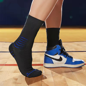 High Quality Custom Thick Quick Dry <b>Compress</b> Knitted Sport Fitness <b>Socks</b> Men Anti-Slip Striped Pattern Autumn Season Wholesale - Product Image 6