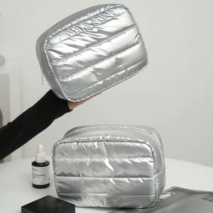 Nouvelle trousse de toilette portable pour le rangement des cosmétiques, sac de voyage extérieur, grande capacité, sac à maquillage de haute qualité - Product Image 3