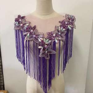 Abito da Sera con Perline all'Ingrosso, Frange e Bordure, Colletto con Applicazioni in Strass Dorati - Product Image 5