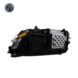 Offre Spéciale mise à niveau <span class=keywords><strong>halogène</strong></span> de Type USA vers le projecteur FULL <span class=keywords><strong>LED</strong></span> DRL 16-19 pour Mercedes Benz GlC CLASS 2016-2019 - Product Image 4
