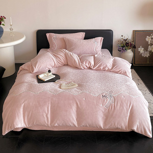 Juego de Funda de Edredón de Lana de Leche Duoximeimiankang, 4 Piezas, Diseño Floral, Ropa de Cama para el Hogar, Cálida para Otoño e Invierno - Product Image 5