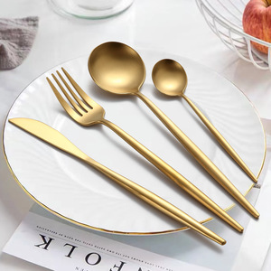 Juego de Cubiertos de Acero Inoxidable 304, Estilo Europeo, Cuchillo, Tenedor y Cuchara Portugueses Gruesos, para el Hogar o Restaurantes - Product Image 1