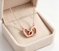 Collier personnalisé avec gravure de double cœur pour femmes, en acier inoxydable plaqué or, bijoux de mode, colliers avec gravure de cœur
